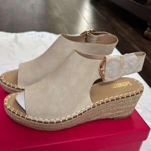 Catherine Malandrino “Cirkly” wedge